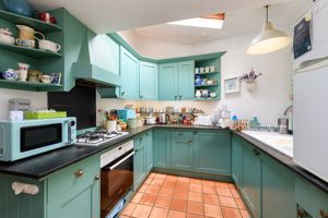 Kitchen- click for photo gallery